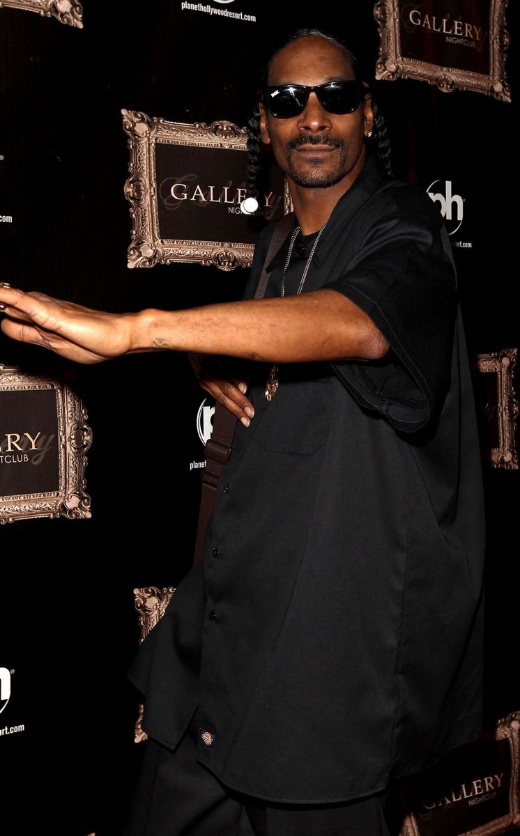 Snoop Dogg walks the red carpet at Gallery Nightclub at Planet Hollywood  | Picture 132285
